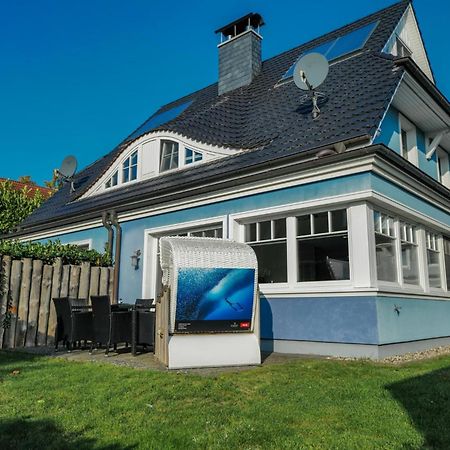Ostseelagune Zingst, Exklusive Dhh, Strandnah, Sauna, Kamin, 3 Sz, 2 Baeder, Glasfaser, Haustierfrei, Garten Mit Suedterrasse, E-Ladesaeule, 2 Stellplaetze, Strandkorb, Fahrradschuppen, Waschmaschine, Trockner, Nichtraucher Kültér fotó
