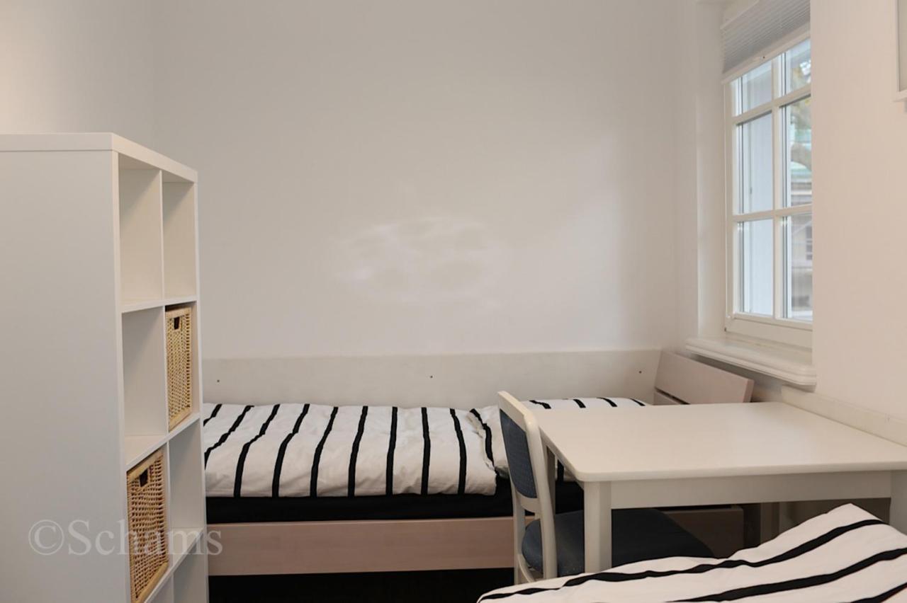 Ostseelagune Zingst, Exklusive Dhh, Strandnah, Sauna, Kamin, 3 Sz, 2 Baeder, Glasfaser, Haustierfrei, Garten Mit Suedterrasse, E-Ladesaeule, 2 Stellplaetze, Strandkorb, Fahrradschuppen, Waschmaschine, Trockner, Nichtraucher Kültér fotó