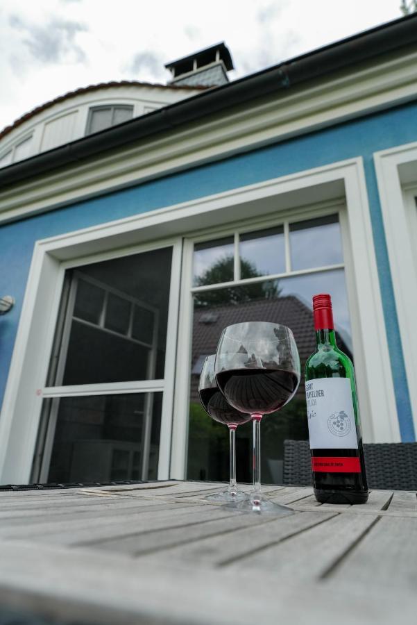 Ostseelagune Zingst, Exklusive Dhh, Strandnah, Sauna, Kamin, 3 Sz, 2 Baeder, Glasfaser, Haustierfrei, Garten Mit Suedterrasse, E-Ladesaeule, 2 Stellplaetze, Strandkorb, Fahrradschuppen, Waschmaschine, Trockner, Nichtraucher Kültér fotó