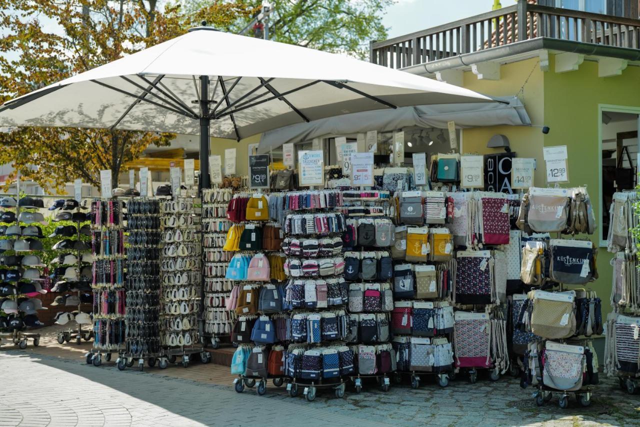 Ostseelagune Zingst, Exklusive Dhh, Strandnah, Sauna, Kamin, 3 Sz, 2 Baeder, Glasfaser, Haustierfrei, Garten Mit Suedterrasse, E-Ladesaeule, 2 Stellplaetze, Strandkorb, Fahrradschuppen, Waschmaschine, Trockner, Nichtraucher Kültér fotó